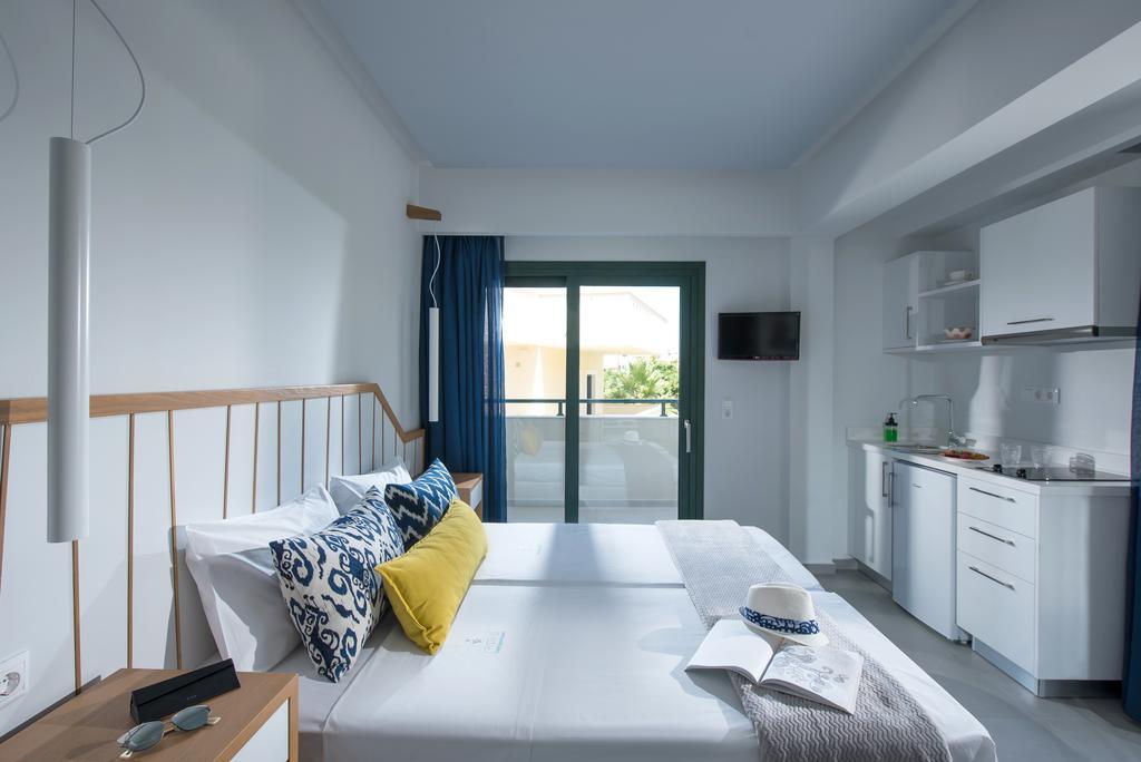 Kristalli Hotel Apartments 말리아 외부 사진