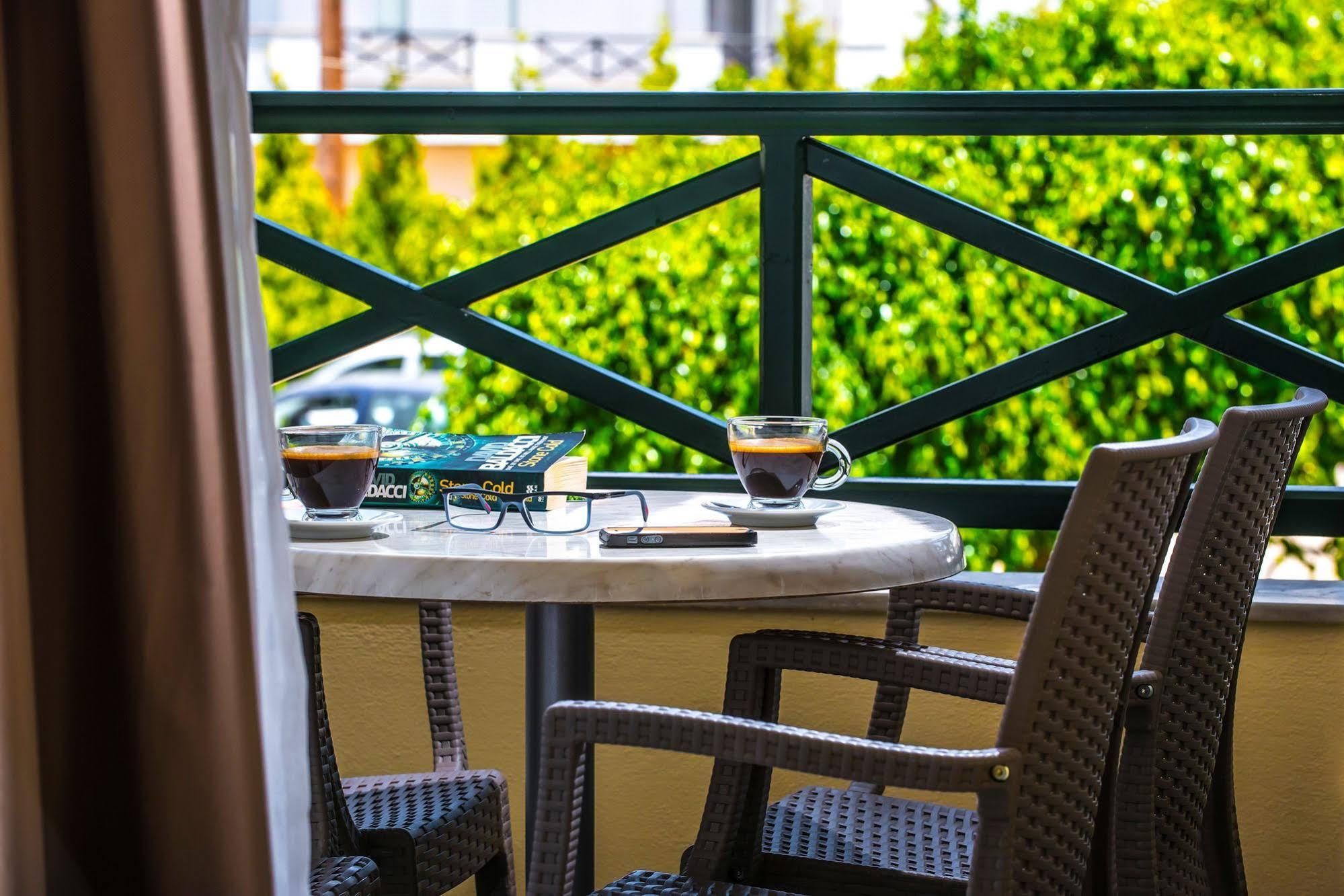 Kristalli Hotel Apartments 말리아 외부 사진